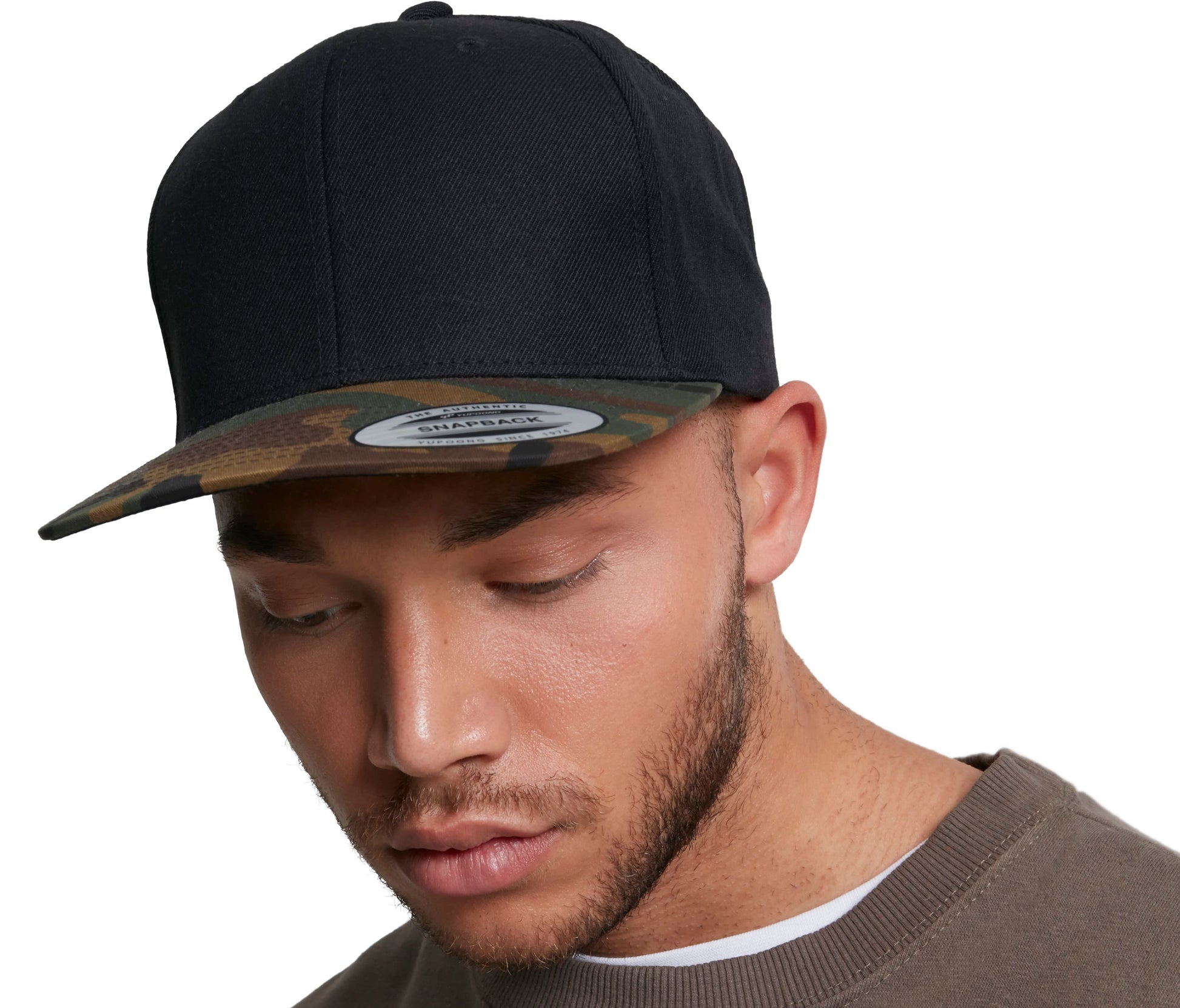 Casquette snapback style camo