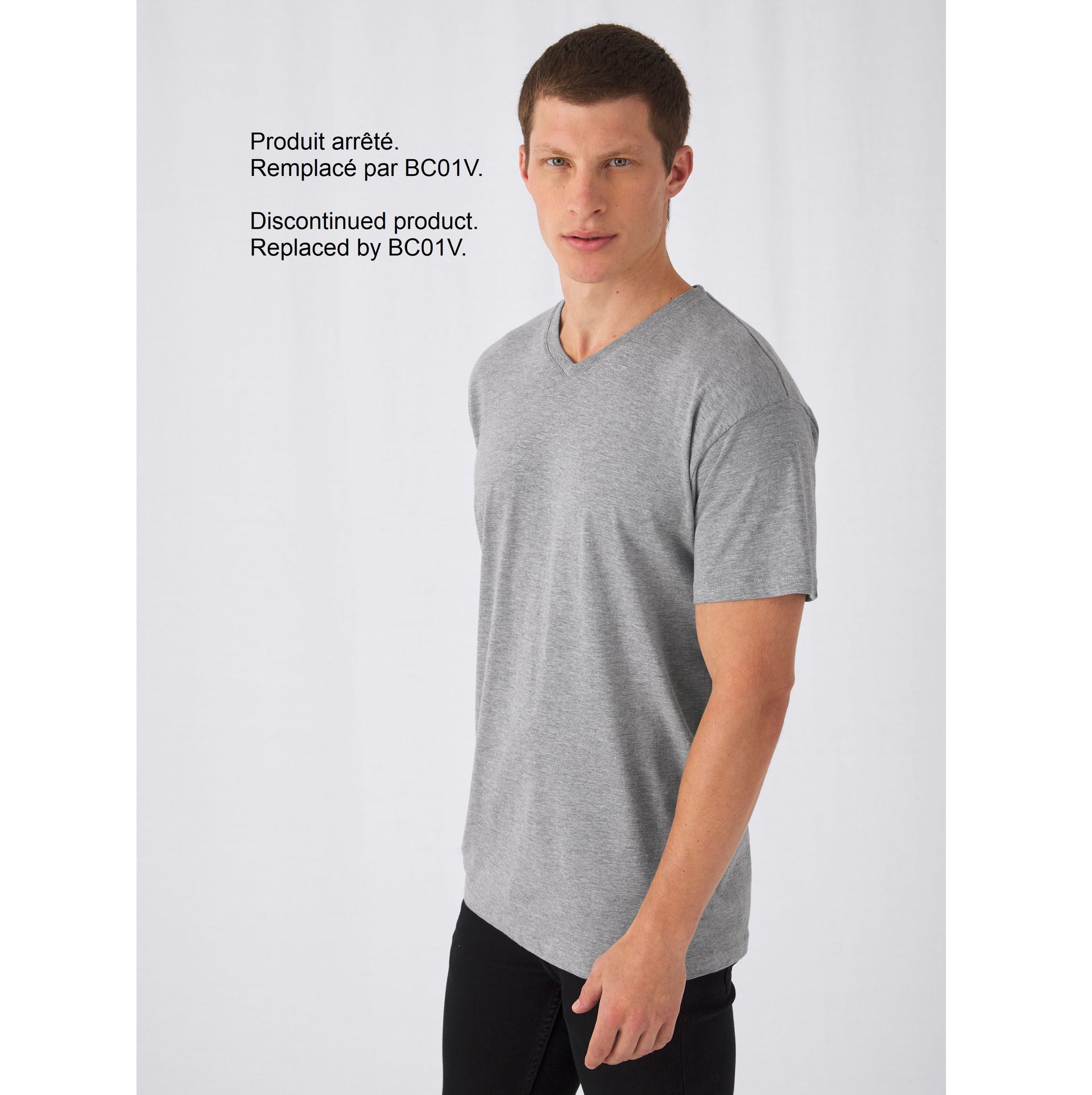 Tee-shirt col V