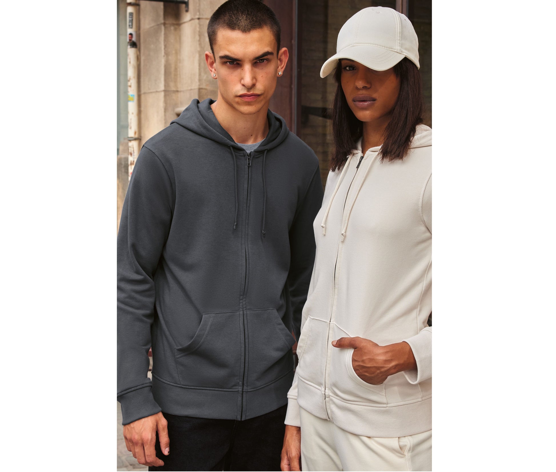 Sweat capuche zippé organique