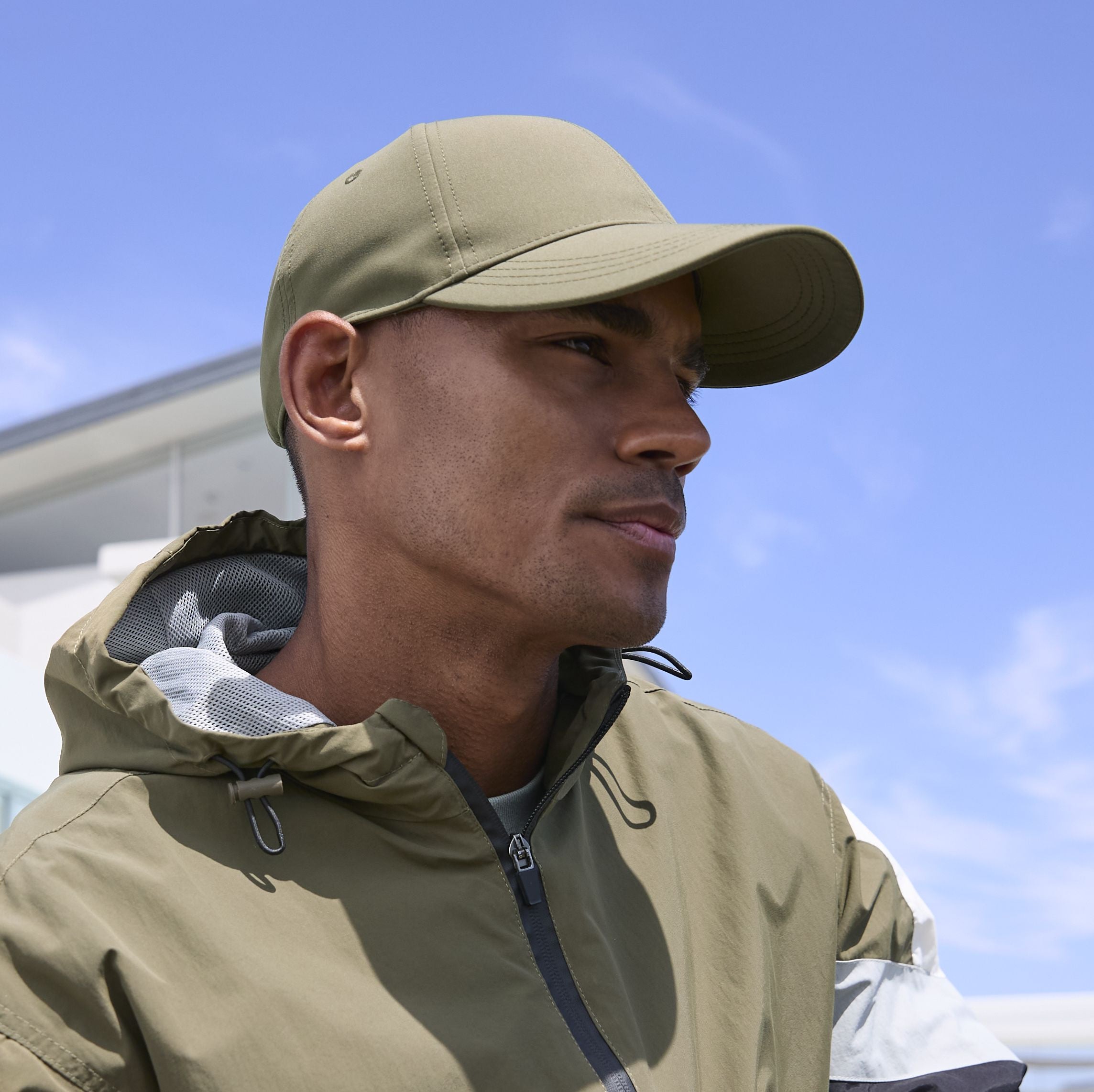 Casquette imperméable 6 pans