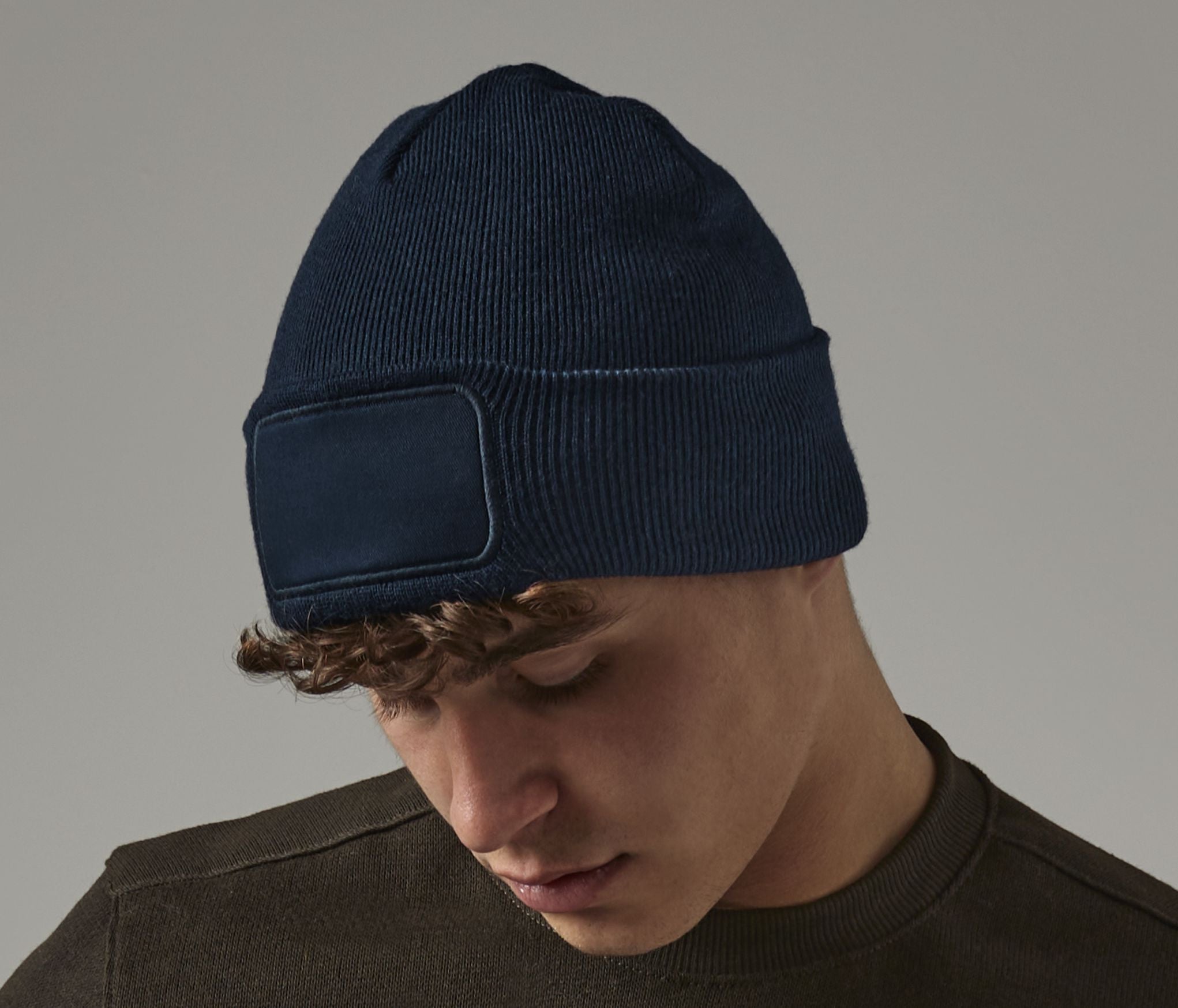 Bonnet avec empiècement en polyester recyclé