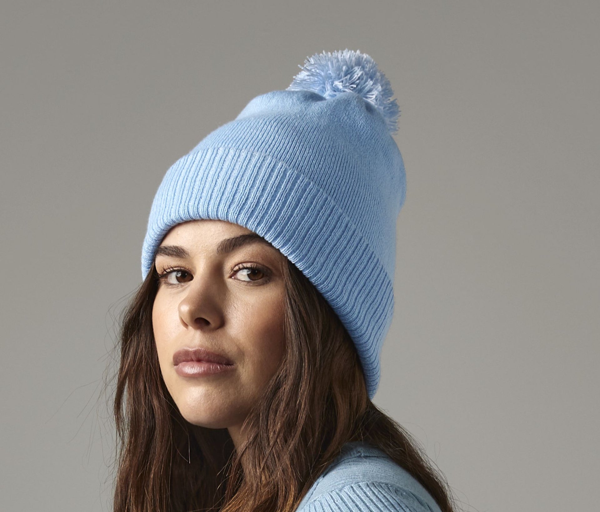 Bonnet avec pompon