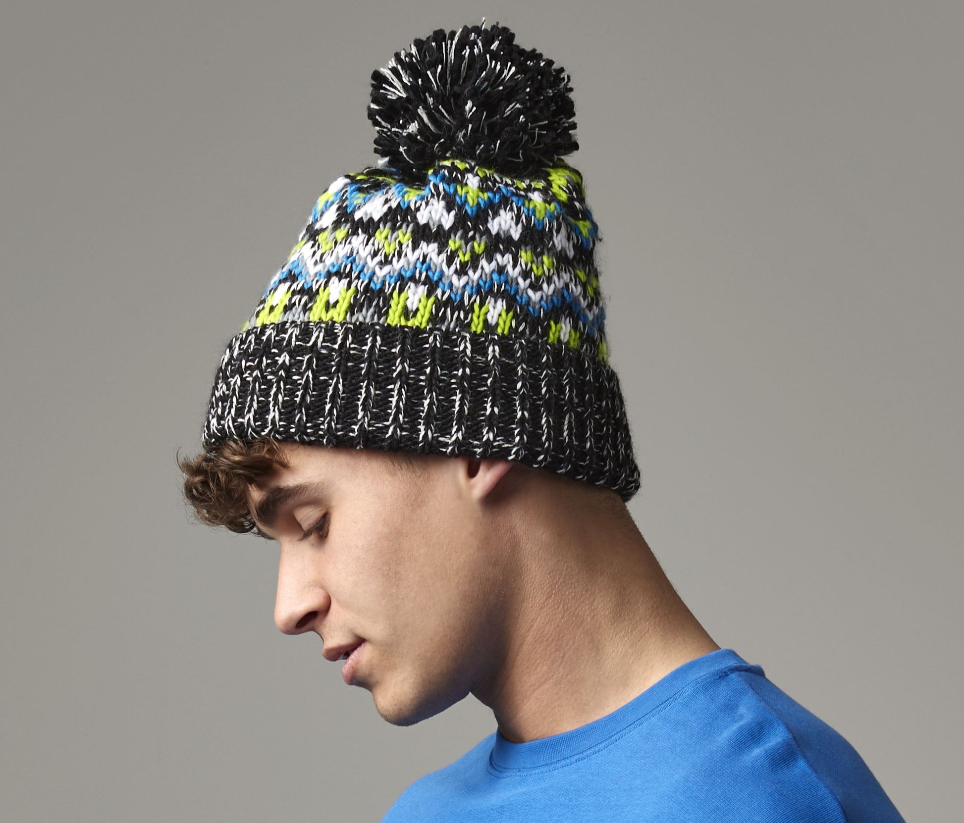 Bonnet avec pompon Blizzard