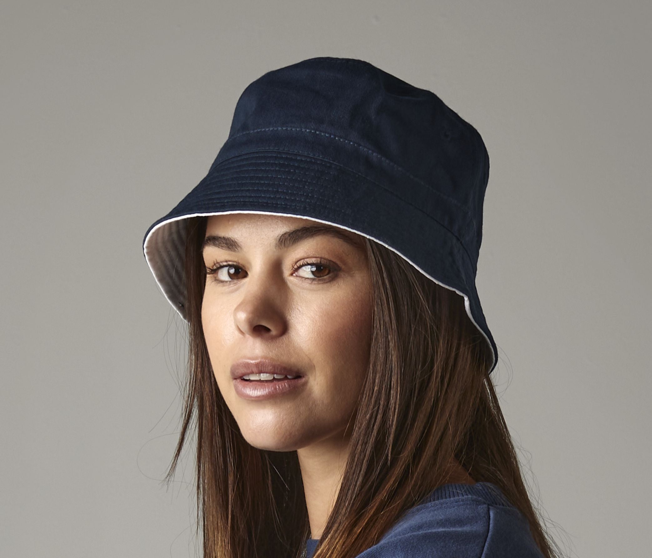 Chapeau réversible