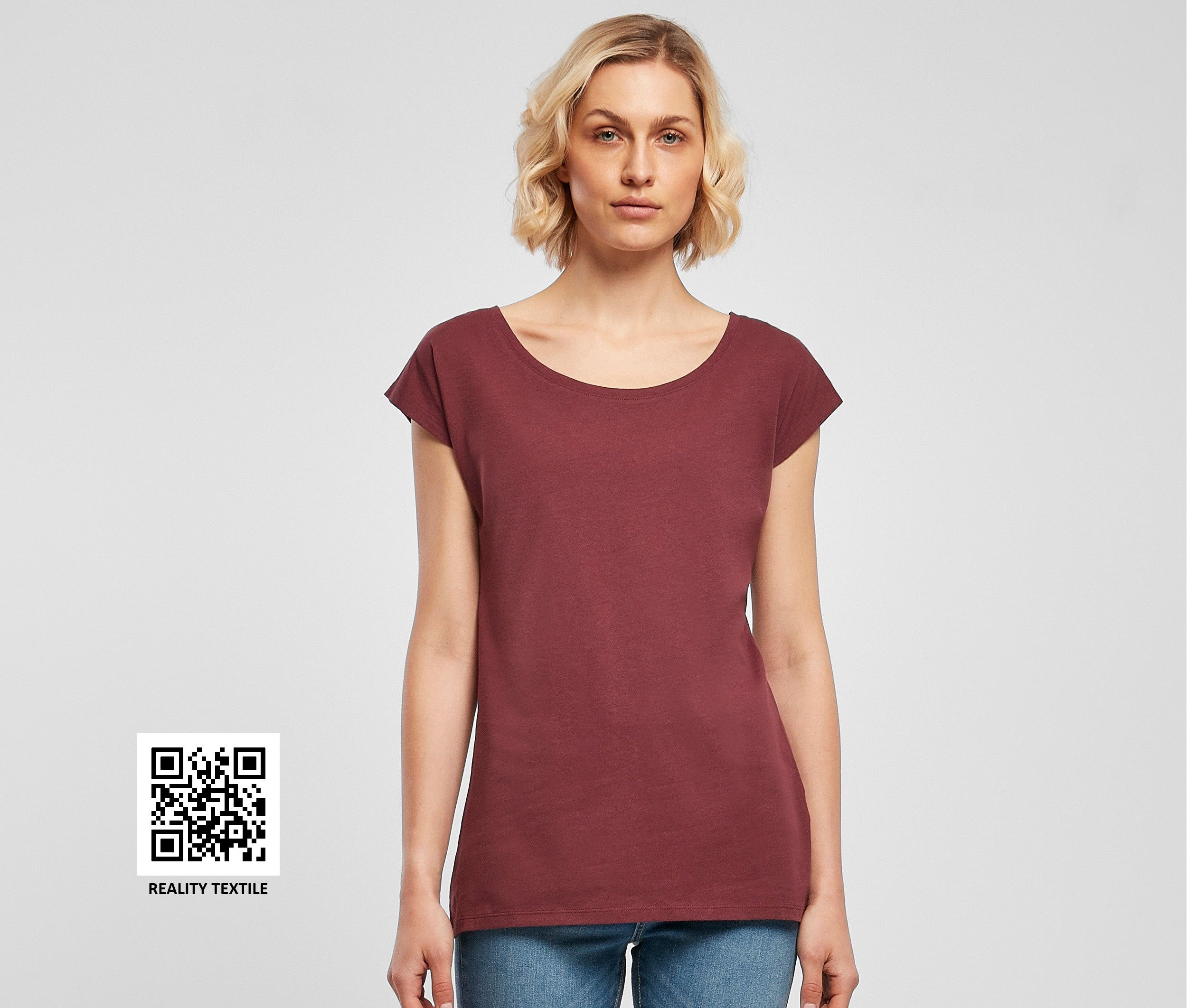 Tee-shirt encolure large