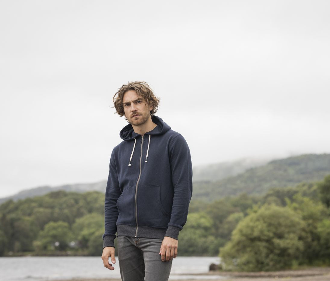 Sweat capuche zippé en coton recyclés