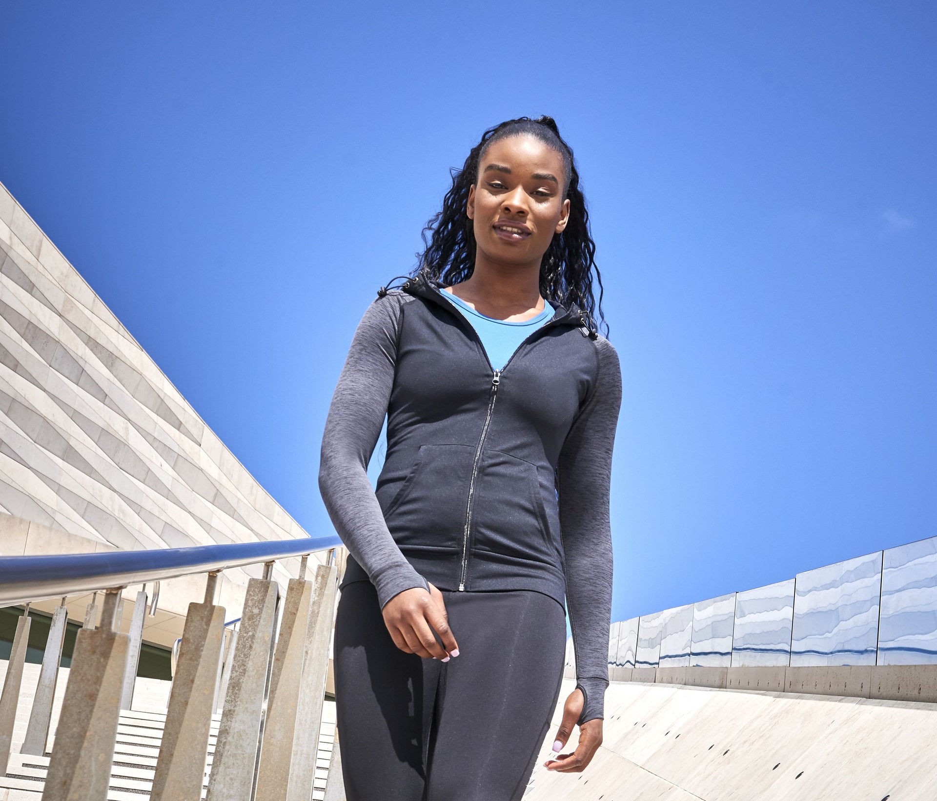 Sweat femme contrasté