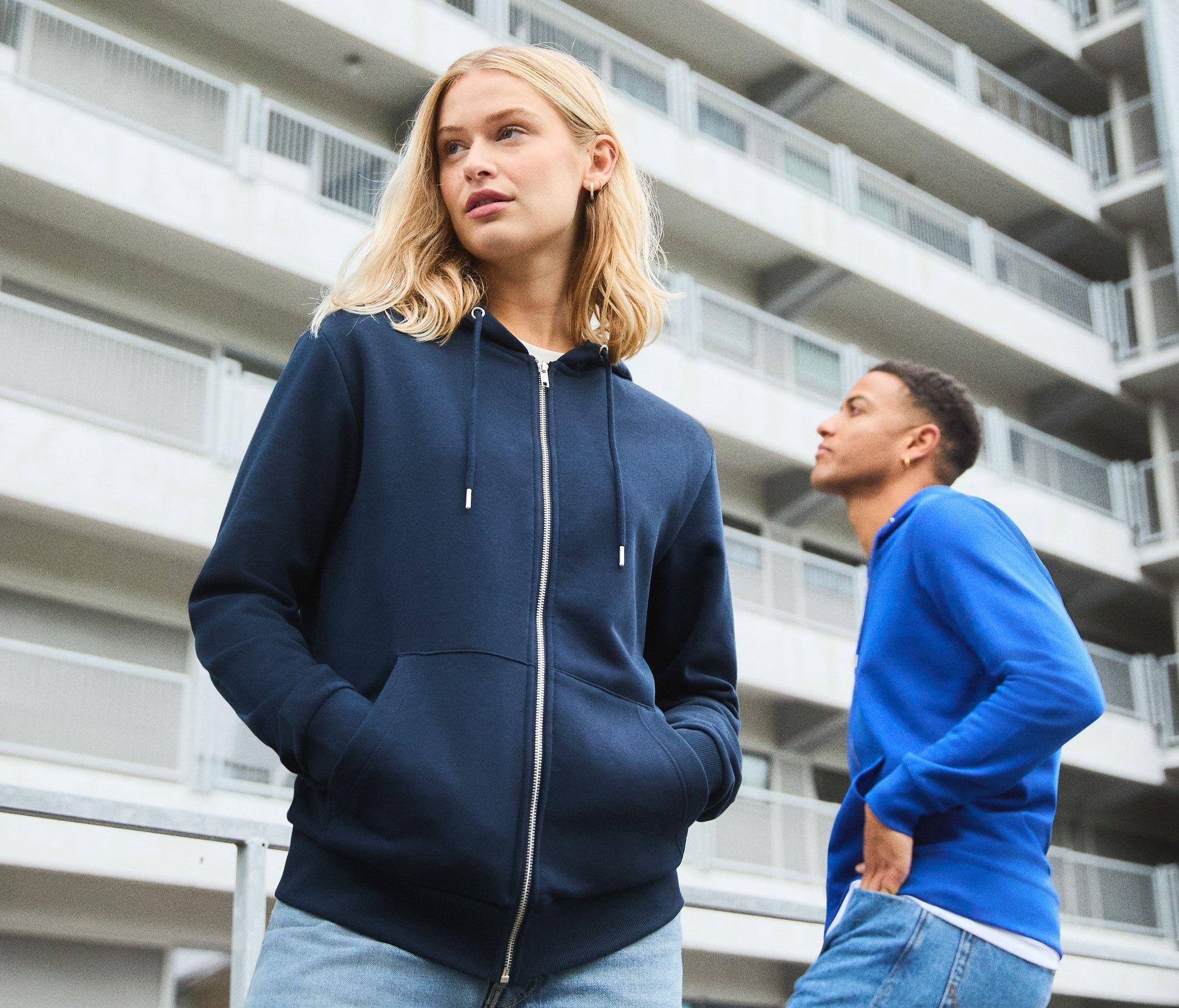 Sweat à capuche zippé unisexe