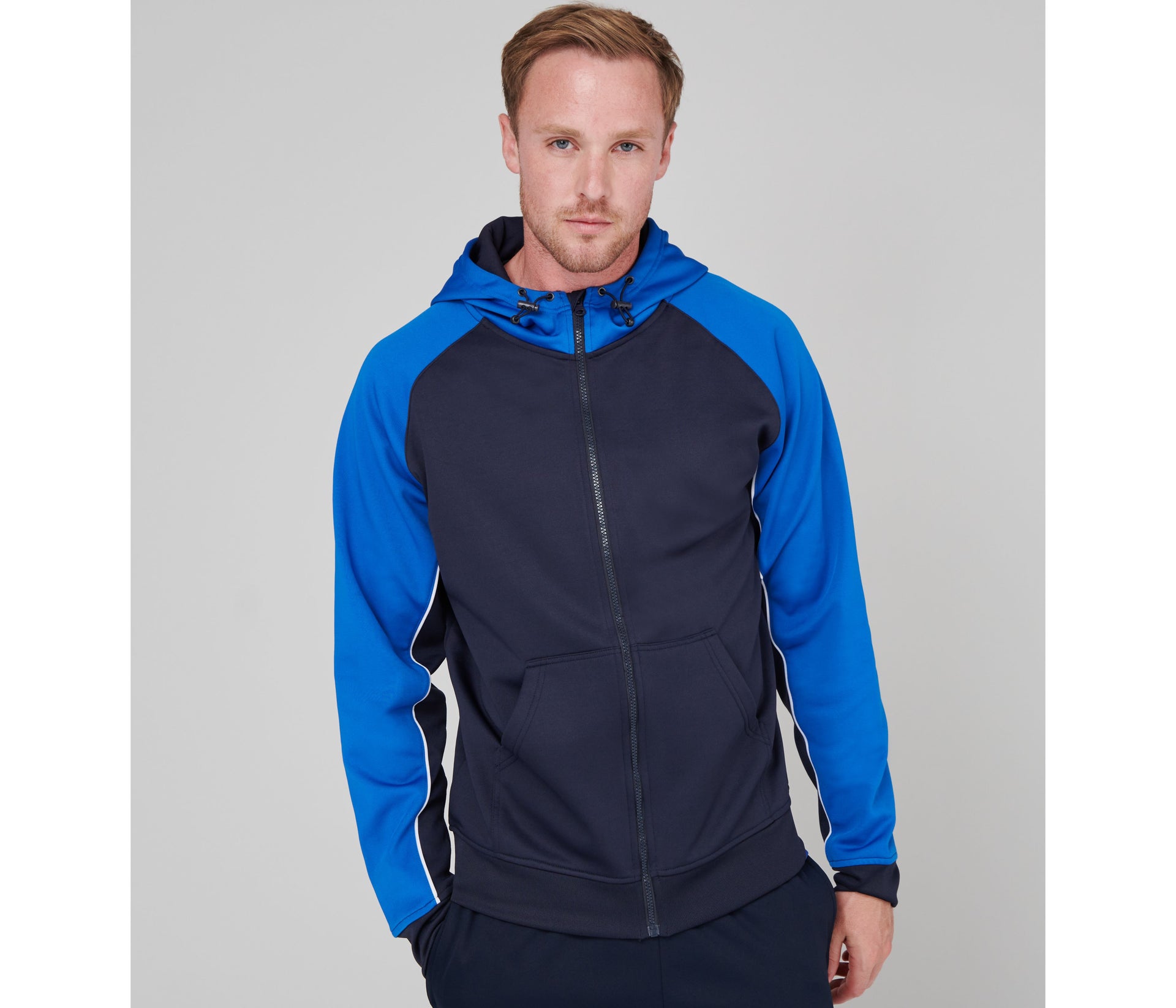 Sweat capuche contrasté