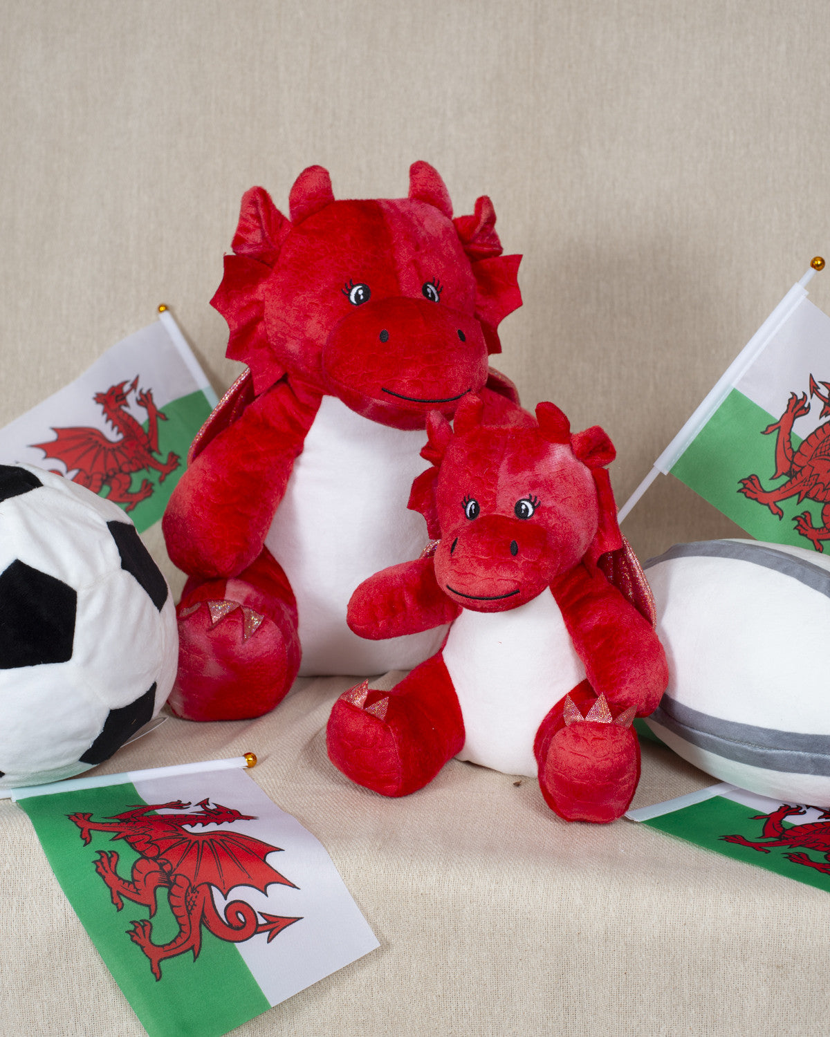 Peluche dragon rouge