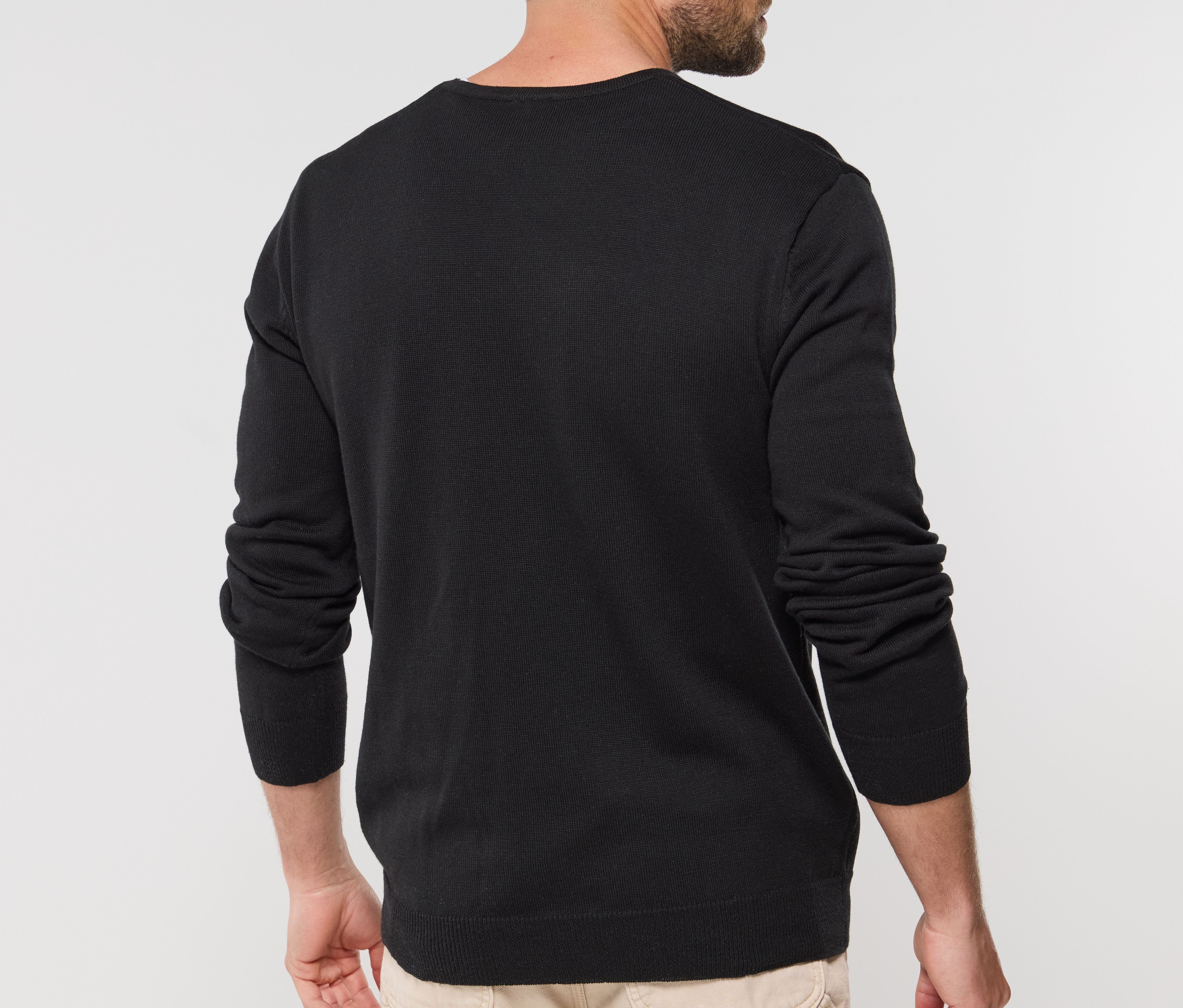 Pull col V homme